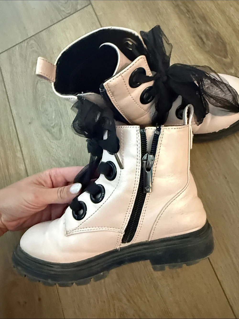 Nina stylish pink